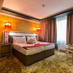 فندق Diplomat Plaza & لوكوفيت