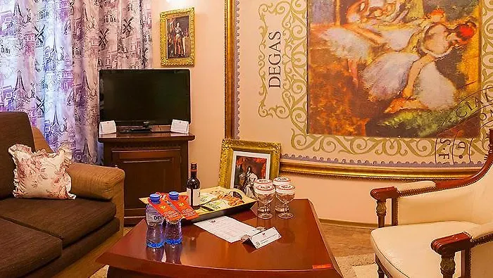 Diplomat Plaza Hotel&resort 4*