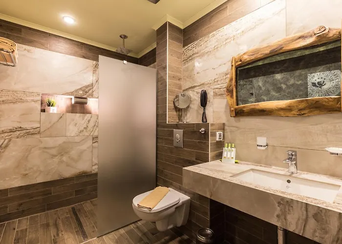 Hotel Diplomat Plaza Hotel&resort 4*